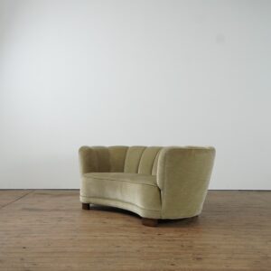 Art Deco sofa with velvet fabric