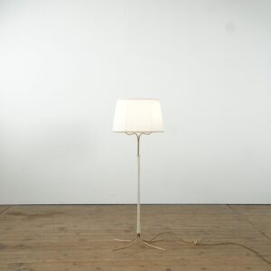 Mid Century floor lamp by Werkstätte with brass details
