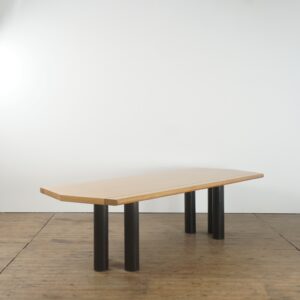 Solid oak XL dining table