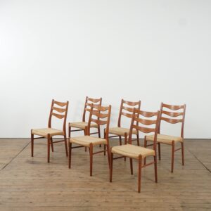 Set of 6 dining chairs by Arne Wahl Iversen in teak wood and paper cord seating