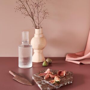 Penta n°01 — Rouge Belge marble serving plate by Lies Van Ginderachter (Brukseilas)