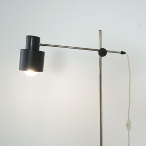 Floor lamp by Anvia