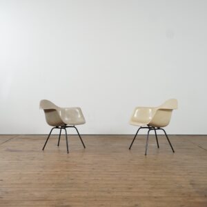 Two Eames DAR armchairs for Herman Miller