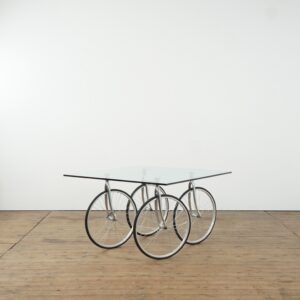 Coffee table by Gae Aulenti for Fontana Arte model "Tour"